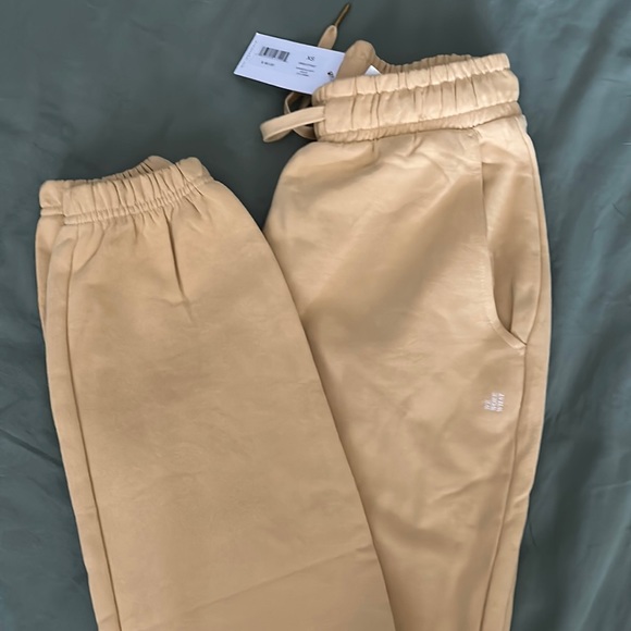 WeWoreWhat Sweatsuit (Sand) NWT sweat pants ONLY! - Picture 1 of 2